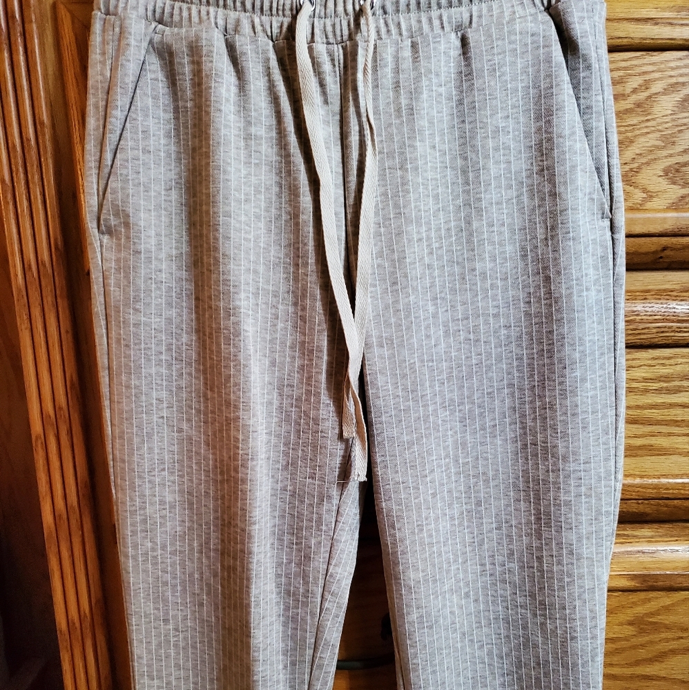 Loft tan elastic waist strip pants